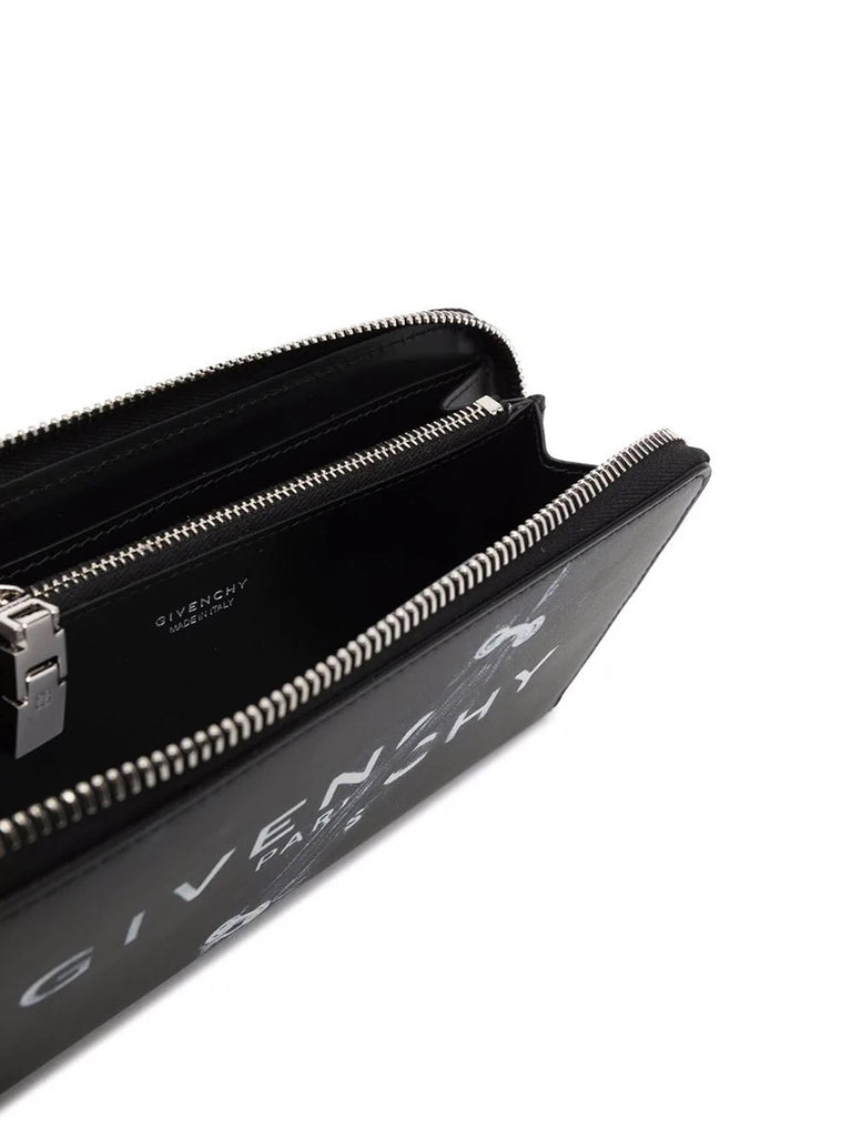 Trompe L'oeil Long Zipped Wallet in Leather