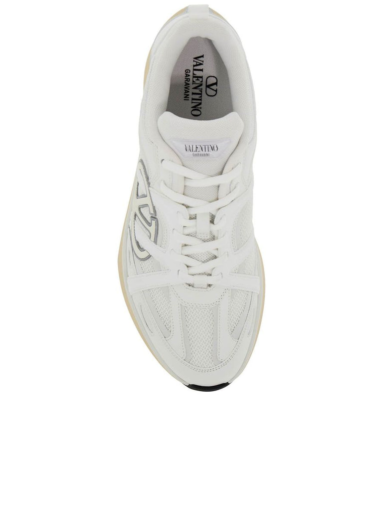 Valentino Garavani Low Top Vlogo Easyjog Sneakers 1