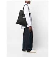 Large Logo Print Tote 3