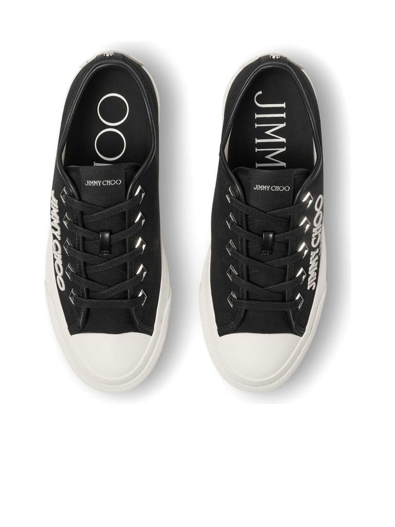 Sneakers With Embroidered Logo 4