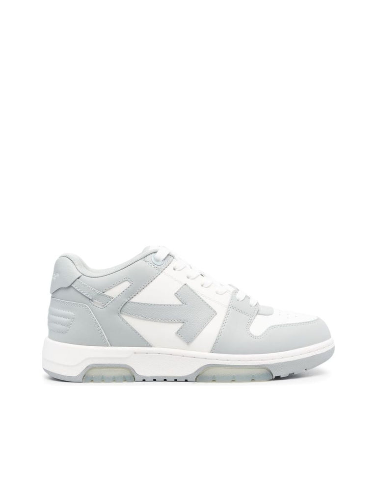 Signature Arrows Sneakers 0