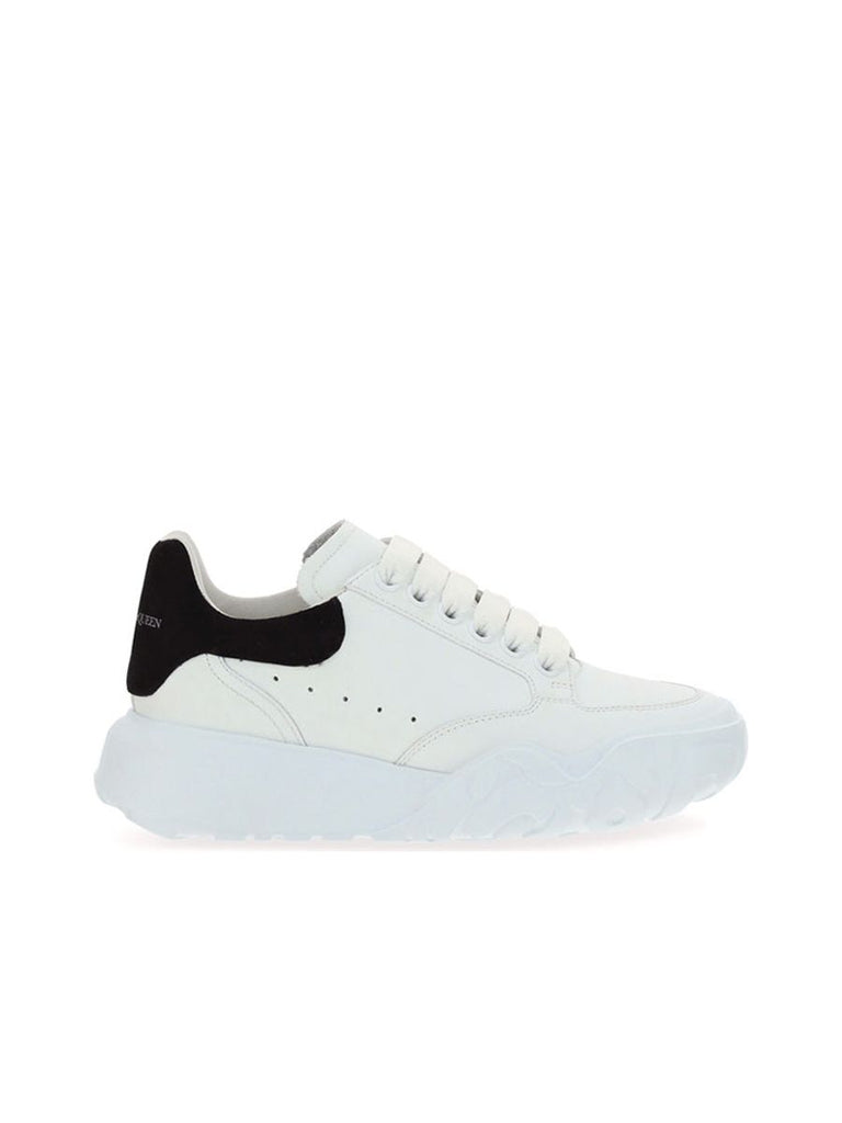 Court Trainers in White/black