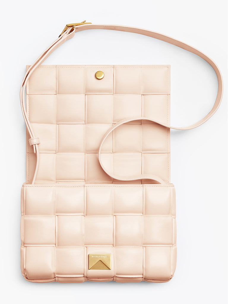 【BOTTEGA VENETA】Padded Leather Cassette Bag Melon Washed Bottega Veneta Padded Cassette Leather Bag In Melon Wash